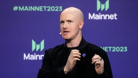 Un criptomillonario quiere desarrollar la edición genética de embriones humanos