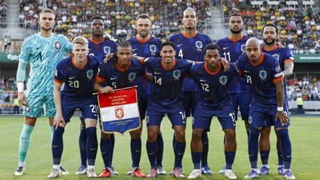 ’Verschrikkelijk’ duel Nederlands elftal: twee onvoldoendes en een punt extra voor Memphis Depay