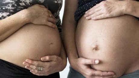 La Seguridad Social &#039;regala&#039; hasta 5 años de cotización a mujeres con hijos: así funciona la contribución