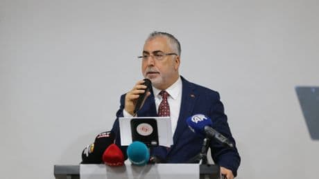 Bakan Işıkhan: Artık namluların sustuğu yerde, makinelerin sesi duyulacak