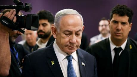 İsrail'de sözcü krizi: Netanyahu'ya yakın ismin etik ihlalleri uzaklaştırma getirdi