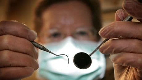 ¿Se logrará una vacuna para la enfermedad más prevalente del mundo? La eterna investigación contra las caries