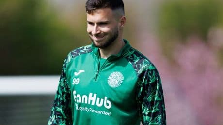 Mykola Kuharevich has perfect Hibs gift in mind as thank you for special times at Easter Road