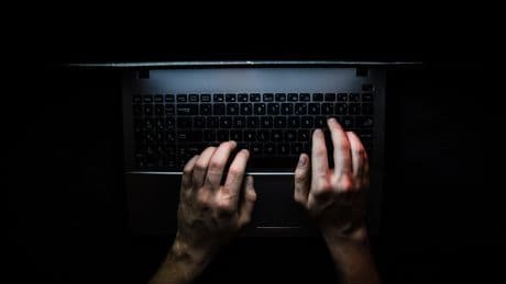Paris : l’administrateur d’un site illégal de dons de gamètes interpellé