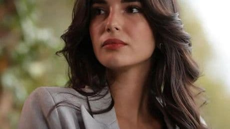 Hudutsuz Sevda'nın Esma'sı Yasemin Yazıcı kimdir? Yasemin Yazıcı kaç yaşında?