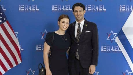 Israel-Botschaftsmitarbeiter erschossen - Grauenhafter Verlust: Ein Paar, das Brücken baute