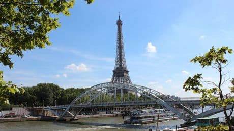 La Torre Eiffel &#039;cantará&#039; todos los goles del PSG en la final Champions League