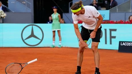 Gegen seinen Angstgegner - Zverev-Wutanfall mitten im Spiel