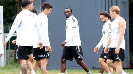 Beşiktaş, İstanbul'a döndü: Sezon Avrupa maçıyla açılıyor