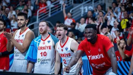 A Milli Erkek Basketbol Takımı'nda gözler Sırbistan maçında