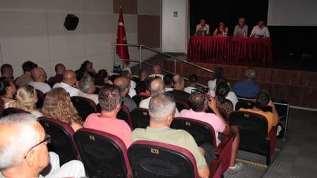 “Geçmişten Bugüne İzmir’de İşçi Mücadeleleri” başlıklı panel düzenlendi