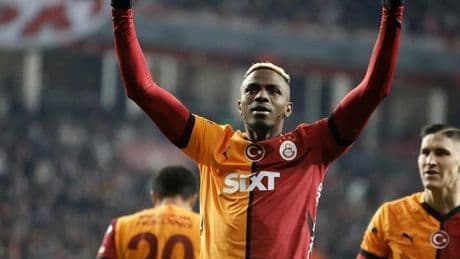Victor Osimhen, teklifi kabul etti! Anlaşmanın detayları…