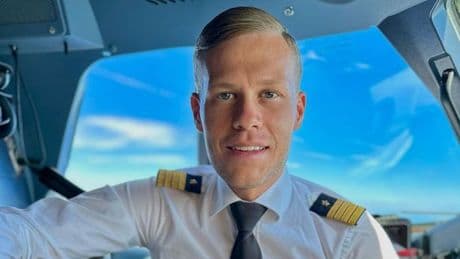 'Most handsome' pilot battles winds to land on one of world's shortest runways