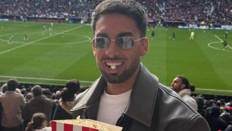 La imagen del hermano de Baena que aplauden los hinchas del Atlético