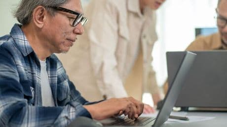 Former finance minister urges pension funds to invest in Britain