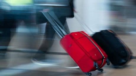 Debatte: Betreuungsproblem – Elternverband kritisiert Länge der Ferienzeit