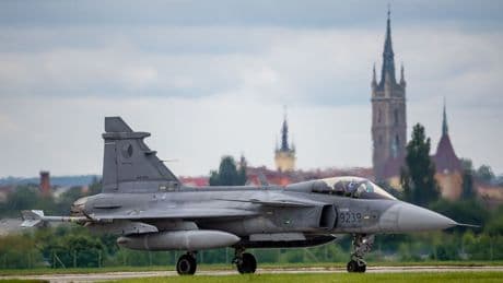 La segunda vida del Gripen: el caza que surgió del frío se reivindica en los trópicos