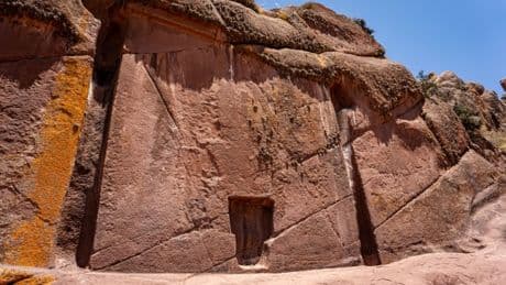 Mysterious ‘gate of the Gods’ mountain doorway could have links to ‘alien life’