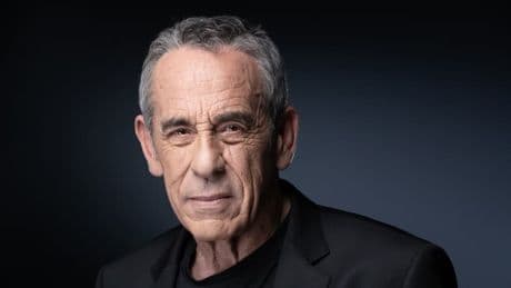 "La face cachée de l'homme en noir": un documentaire pour "rendre hommage" à Thierry Ardisson diffusé mercredi soir