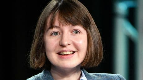 Royaume-Uni : l’écrivain britannique Sally Rooney annonce vouloir reverser des droits d’auteur à Palestine Action