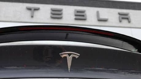 Tesla Fransa’da fren yaptı! Satışlar sert düşüşe geçti: Elektrikli pazarı yavaşlıyor…