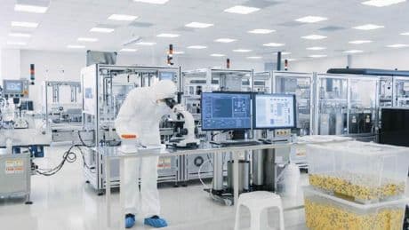 España supera las 180 plantas de producción de medicamentos tras la apertura de siete nuevas instalaciones