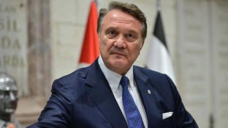 Beşiktaş'ta Hasan Arat ve Tevfik Yamantürk'e ihraç kararı!