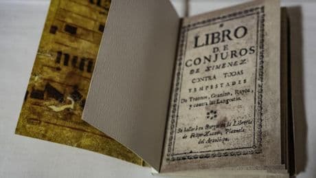 “Detente, nube”: conjuros en la iglesia contra el mal tiempo