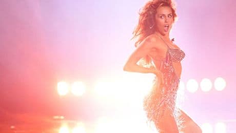 Miley Cyrus’s Grammy-Winning Smash Mounts A Comeback