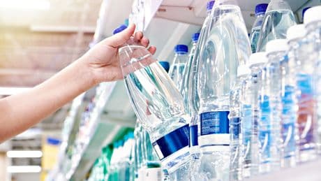 Scandale des eaux minérales : l'enquête sénatoriale révèle «une dissimulation par l’État»