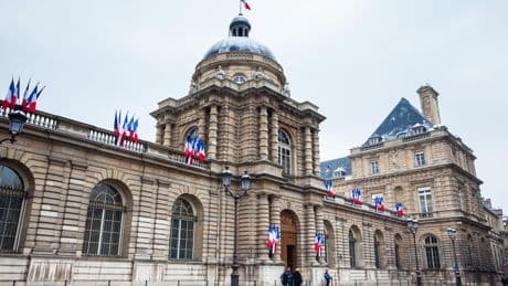 «Avec la taxe Zucman, le retour de l’ISF avance masqué»