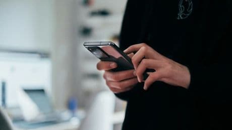 Destockage ? Non, simplement 3 smartphones Samsung à prix vraiment bradés chez Amazon