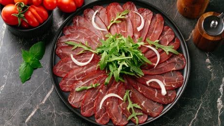 Fleisch-Produkt nicht verzehren: Rückruf wegen Listerien – Hirnhautentzündung möglich
