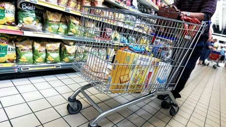Derrière les produits alimentaires les plus achetés par les Français, des habitudes inquiétantes