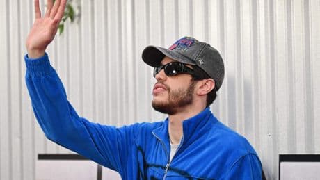 Amerikaanse media: ’Pete Davidson en vriendin verwachten eerste kindje’