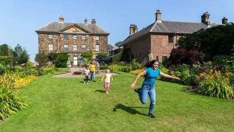 Get a free National Trust day pass for your family day out this summer!