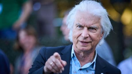 Boudewijn de Groot noemt ontvangen Lennaert Nijgh Prijs ’ontzettend eervol’