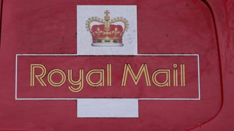L’homme d’affaires Daniel Kretinsky prend les rênes du fleuron postal britannique Royal Mail