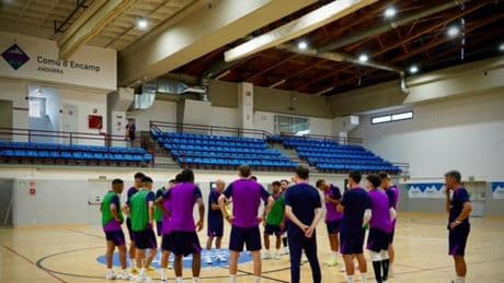 El Barça de fútbol sala, a punto de concluir un corto pero intenso 'stage' en Encamp