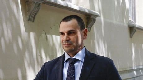 La mujer del directivo de Quirón justifica la venta de su empresa al novio de Ayuso por medio millón