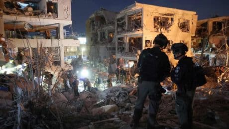 Israels Krieg gegen Iran: h einer tödlichen Nacht kommt es auf jetzt Trump an