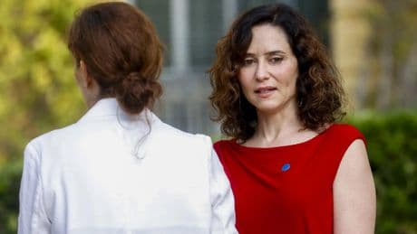 Mónica García, sobre su polémico saludo con Ayuso: &quot;Iba a montar el numerito y no le salió muy bien&quot;