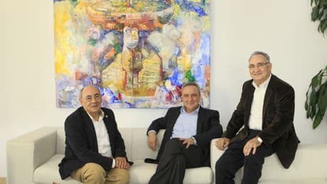 La familia Cosentino reduce su dividendo a 28 millones de euros