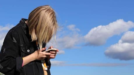 Thousands of young people exploited to launder money – report