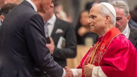 Merz bei der Amtseinführung von Leo XIV.: Ringen um die Ukraine am Rande der Papst-Einführung