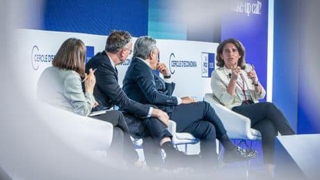 La industria del automóvil necesita que sus obreros puedan comprarse los coches eléctricos que fabrican