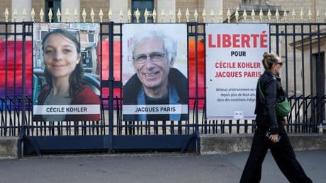 L’Iran autorise une visite d’un diplomate français auprès des « otages d’État » Cécile Kohler et Jacques Paris