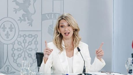 23.000 millones en costes y destrucción de empresas: por qué las patronales rechazan la reducción de jornada de Díaz