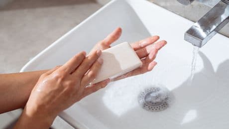 Hygiene-Schock: Deshalb sollten Sie flüssige Seife überdenken