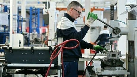 A luglio risale la manifattura italiana prezzi su per la prima volta da tre mesi